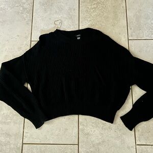 Black Rue 21 Cropped Sweater